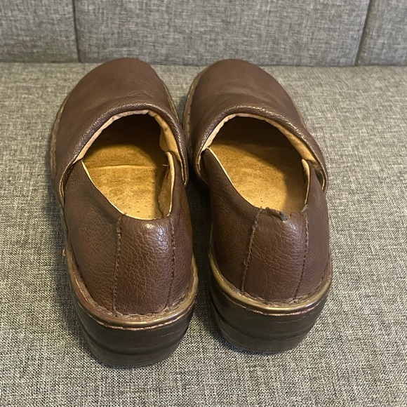 G.H. BASS & CO. Sheena Leather Closed Back Clogs Brown Size 8.5 - Picture 5 of 7